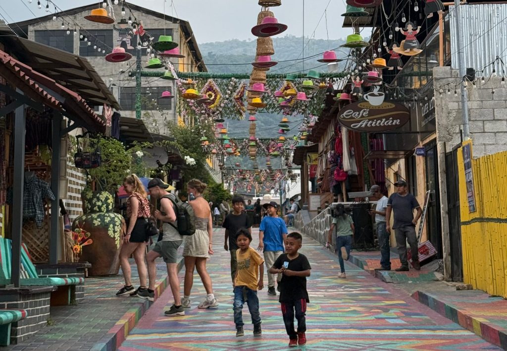 Lake Atitlán, Guatemala — A Soulful Guide for Dreamers, Creatives &&nbsp;Wanderers