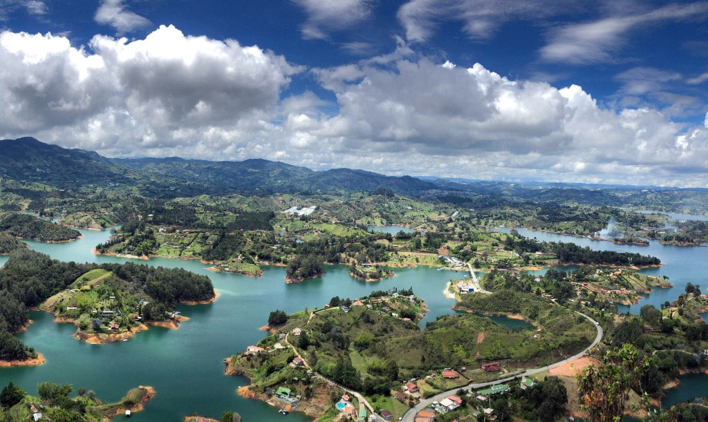 Guatapé, Colombia: The Most Colorful Day Trip From Medellín (Full&nbsp;Guide)